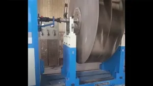 ماكينة موازنة ديناميكية بنظام محامل ثابتة (نظام عمود كردان لنقل الحركة)، طراز YYW-3000 (قطر القطعة: Ø2500mm، الوزن: 100-3000kg)