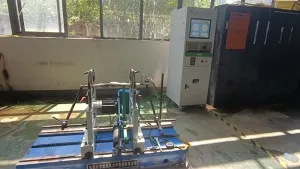 ماكينة موازنة ديناميكية بنظام محامل ثابتة (مع نظام نقل الحركة بالسير)، طراز YYQ-100 (قطر القطعة: Ø900mm، الوزن: 3-100kg)